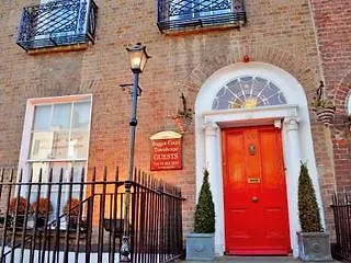 Baggot Court Townhouse Hotell Dublin Irland