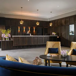 Court & Leisure Centre 4*, Карригалин Ирландия