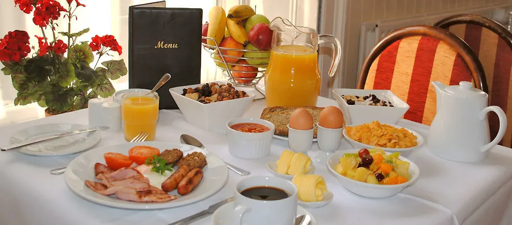***  Baggot Court Townhouse Hotel Dublin Ireland